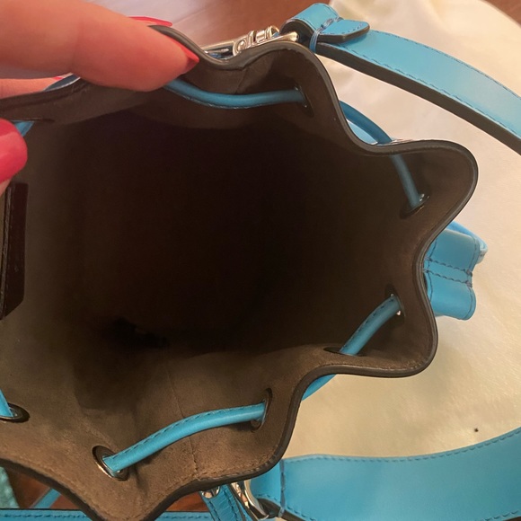 Fendi Mon Trésor blue leather mini bag - Picture 6 of 8